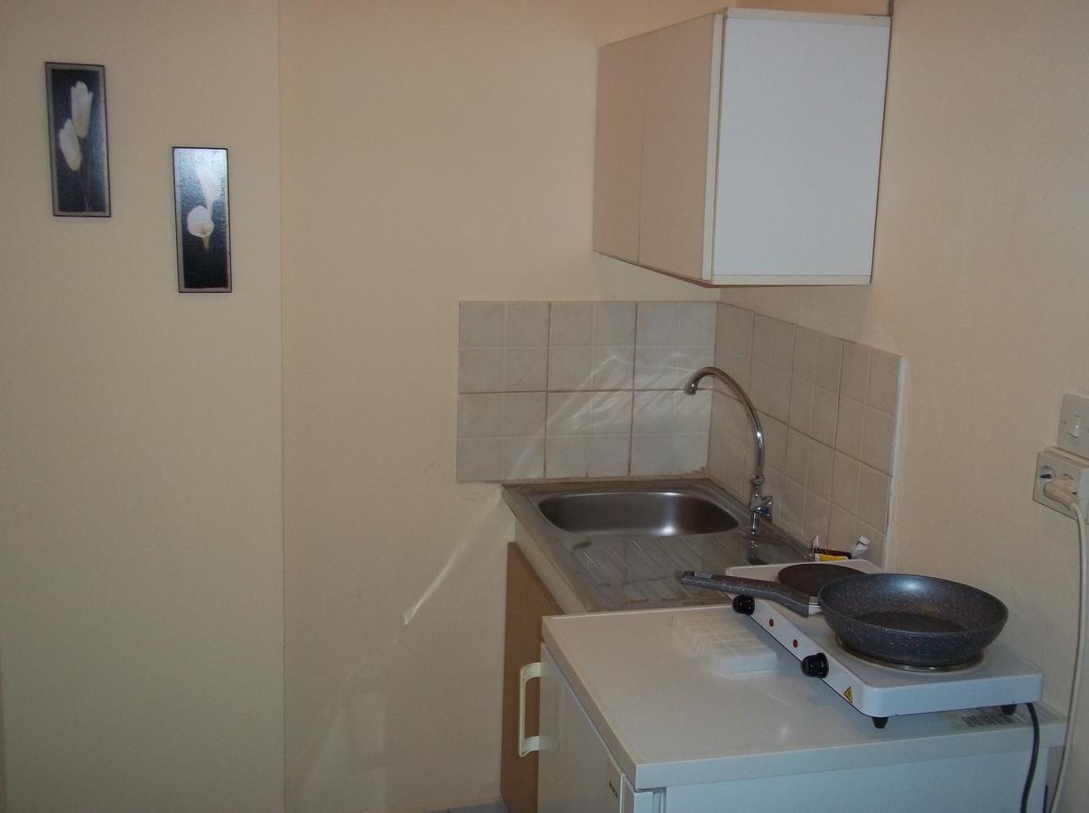 En Leuko Apartments Tsoukaládhes Buitenkant foto